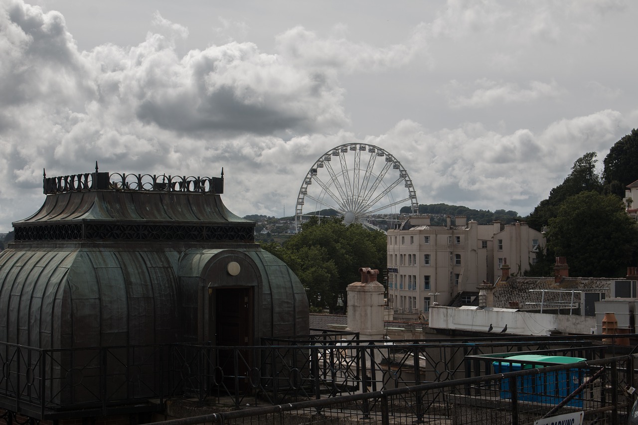 england ferris wheel architecture free photo