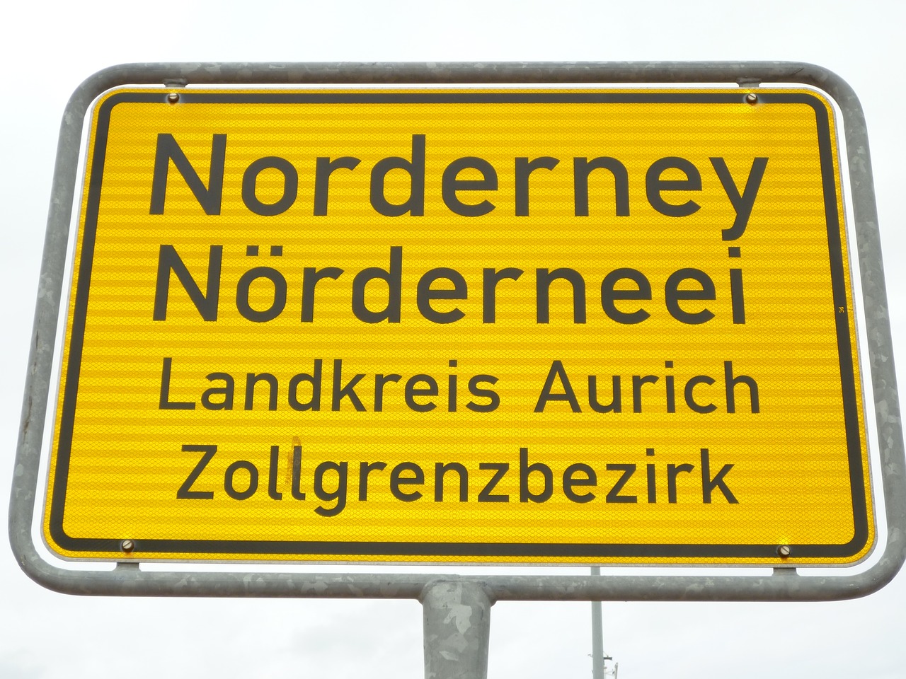 entrance norderney street sign free photo