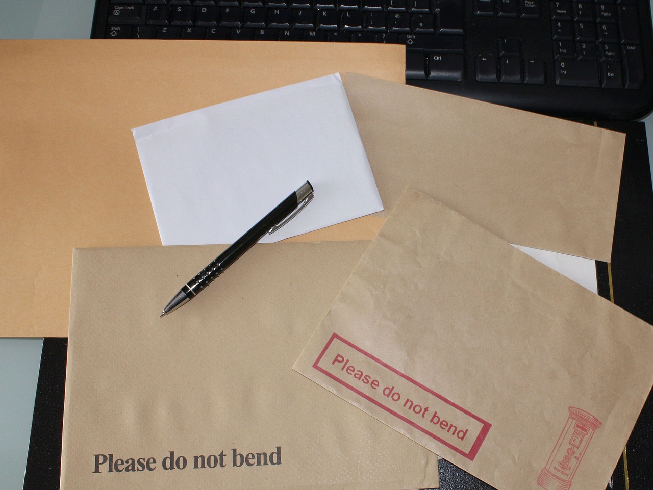 envelope pen business free photo