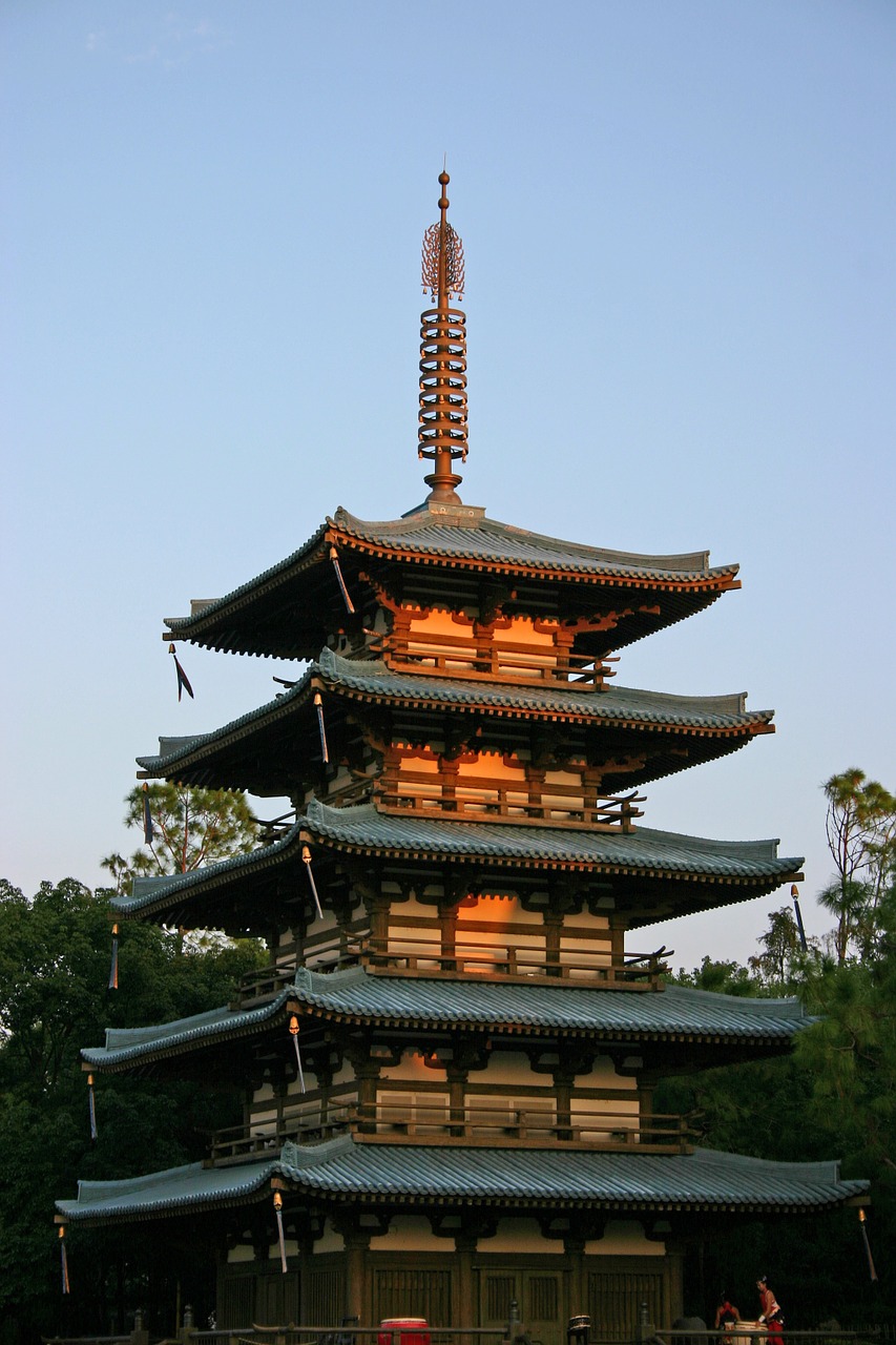 epcot japanese tower free photo