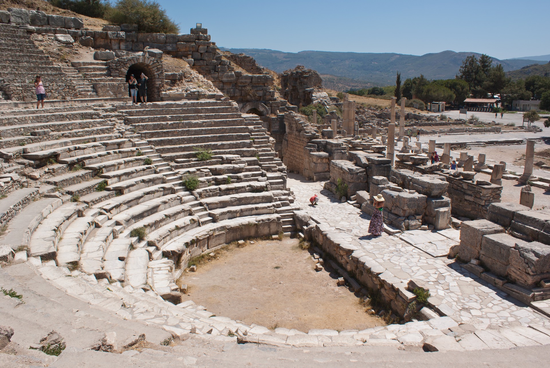 ephesus turkey amphitheatre ephesus free photo