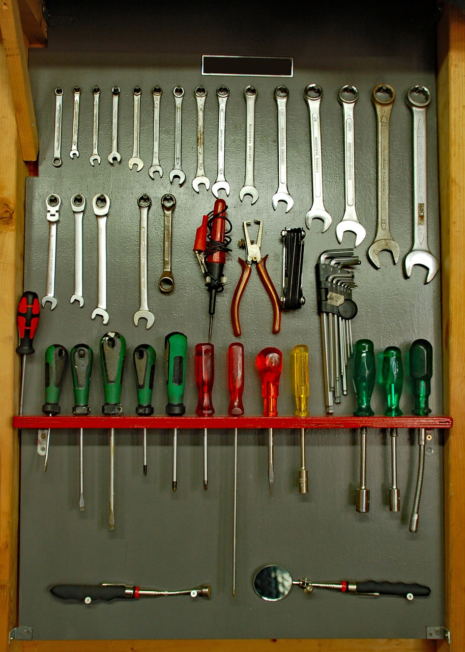 equipment  tools  screwdriver free photo