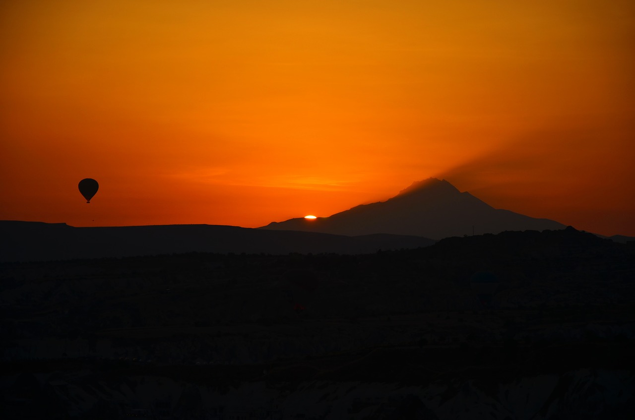 erciyes see silhouette free photo