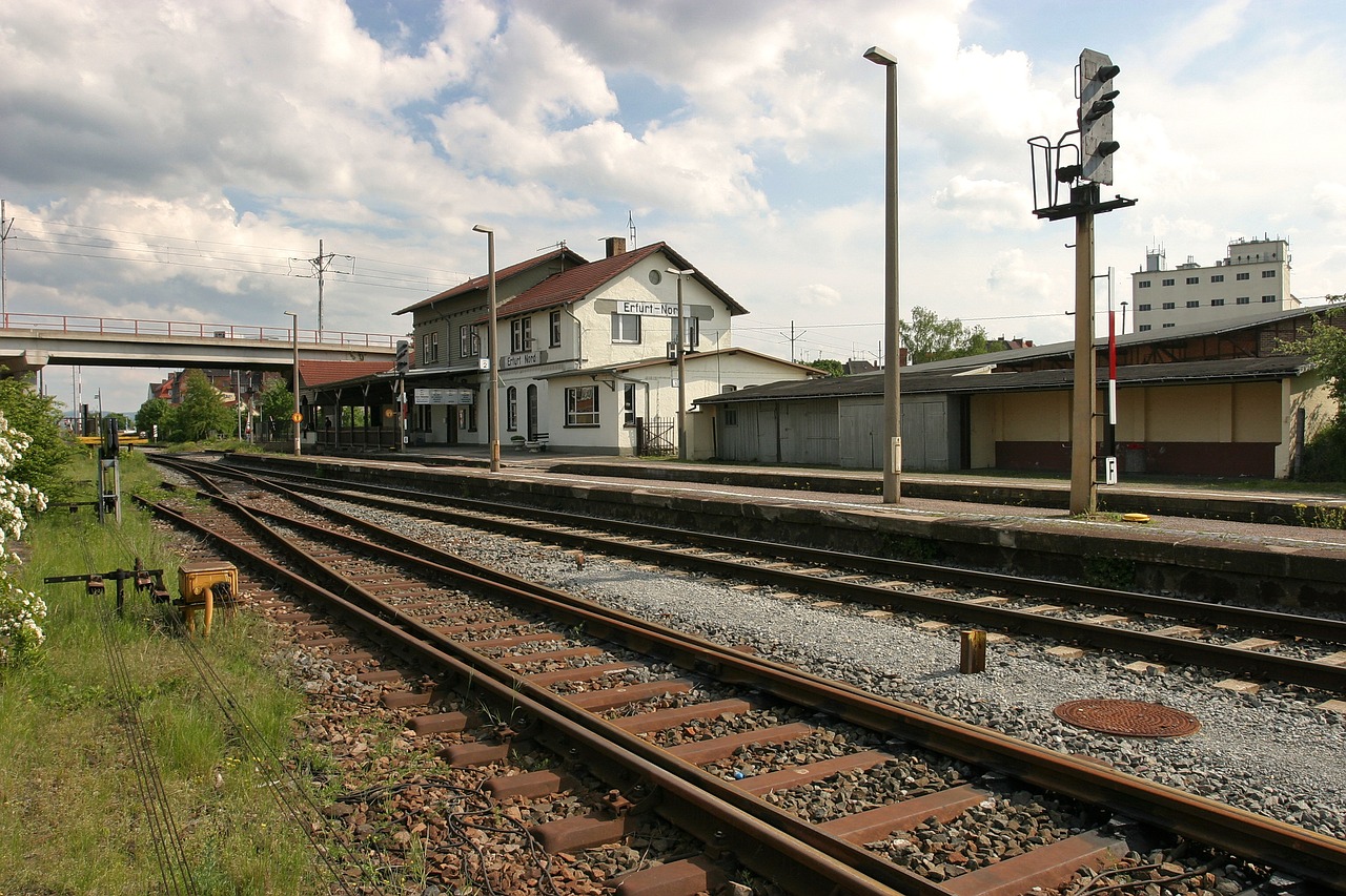 erfurt  north station  railway station free photo