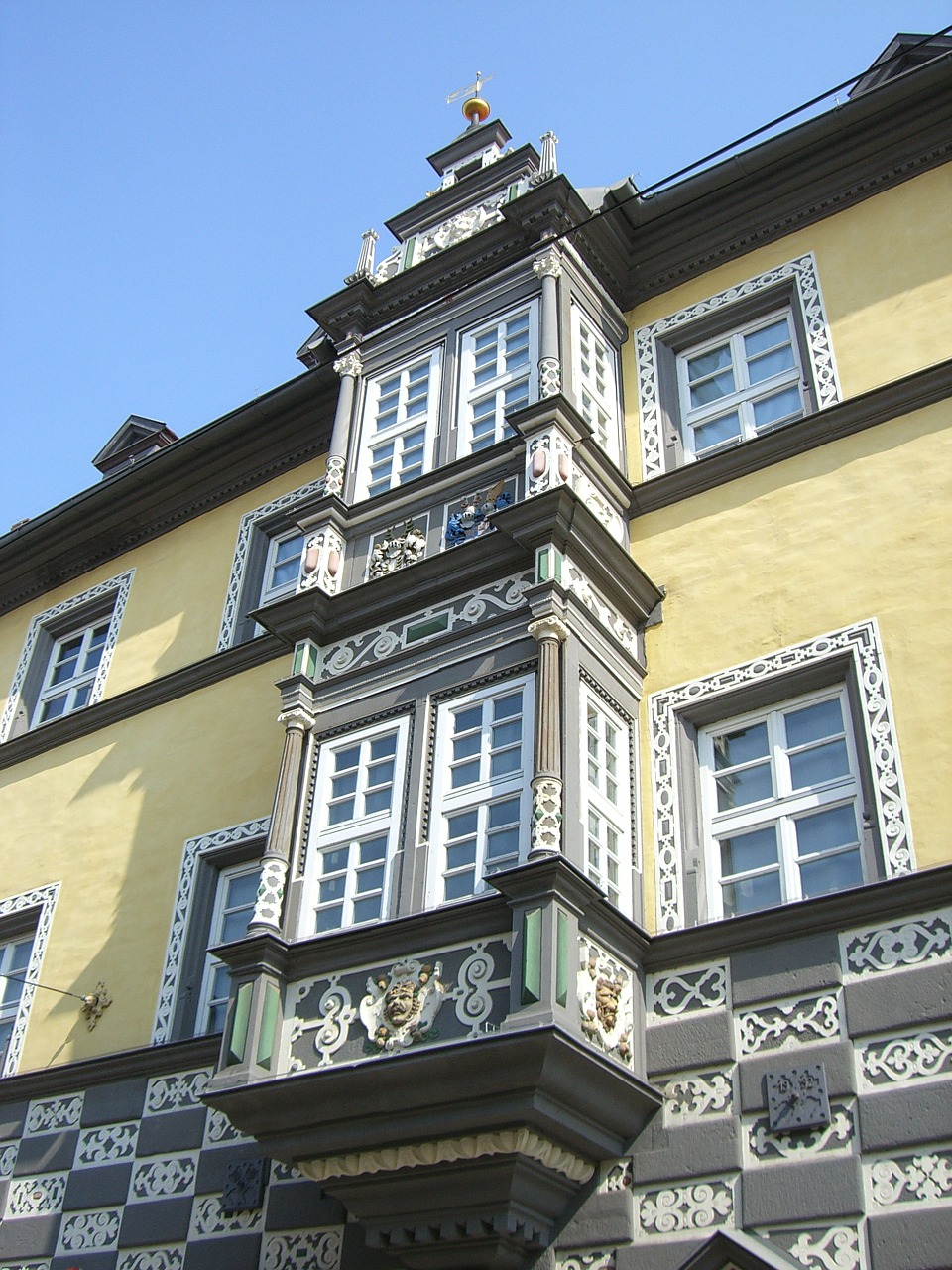 erfurt building facade free photo