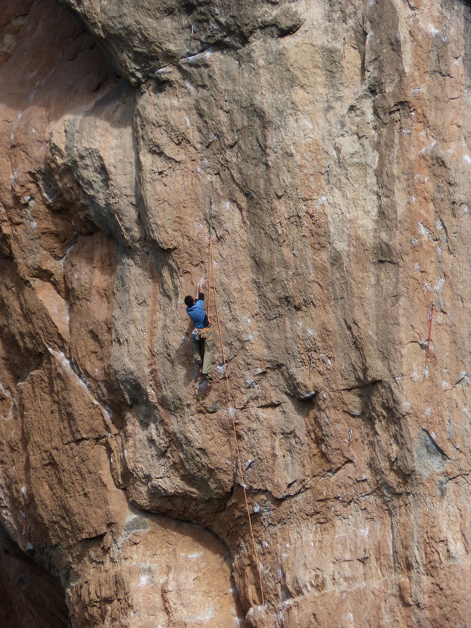 escalation climber rocks free photo