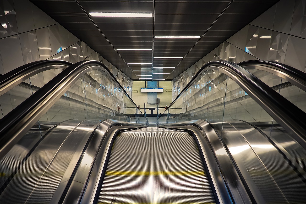escalator railway station metro free photo