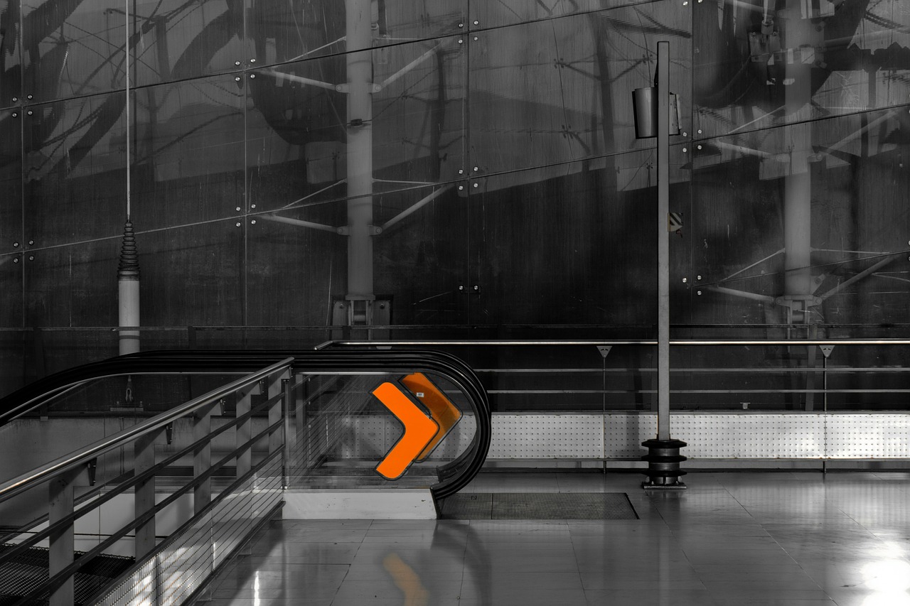 escalator bracket orange free photo