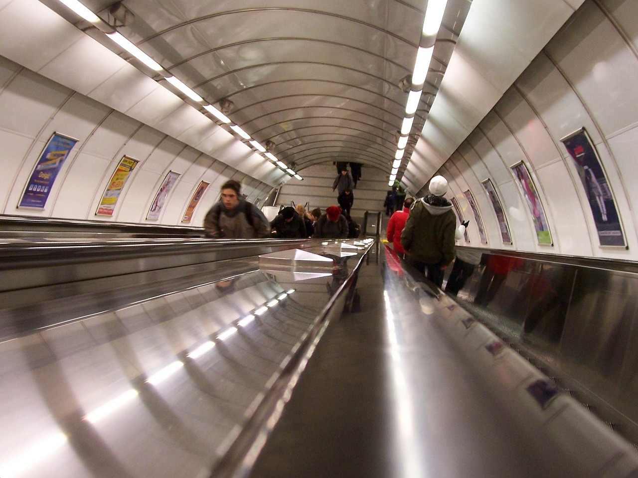 escalator prague metro free photo