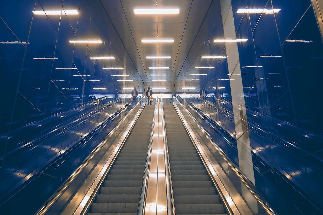 escalator  metro  stairs free photo