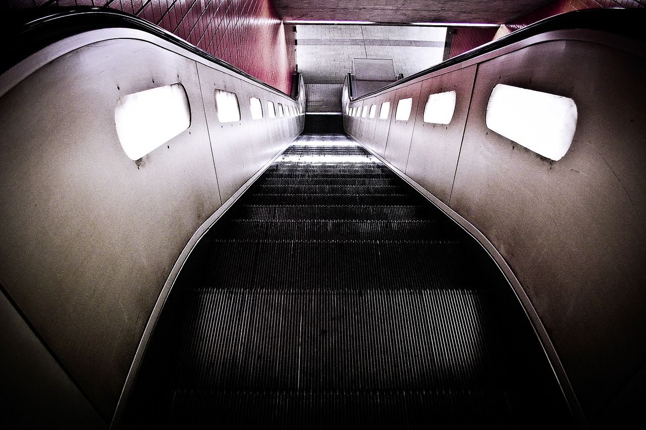escalator metro climbing aid free photo