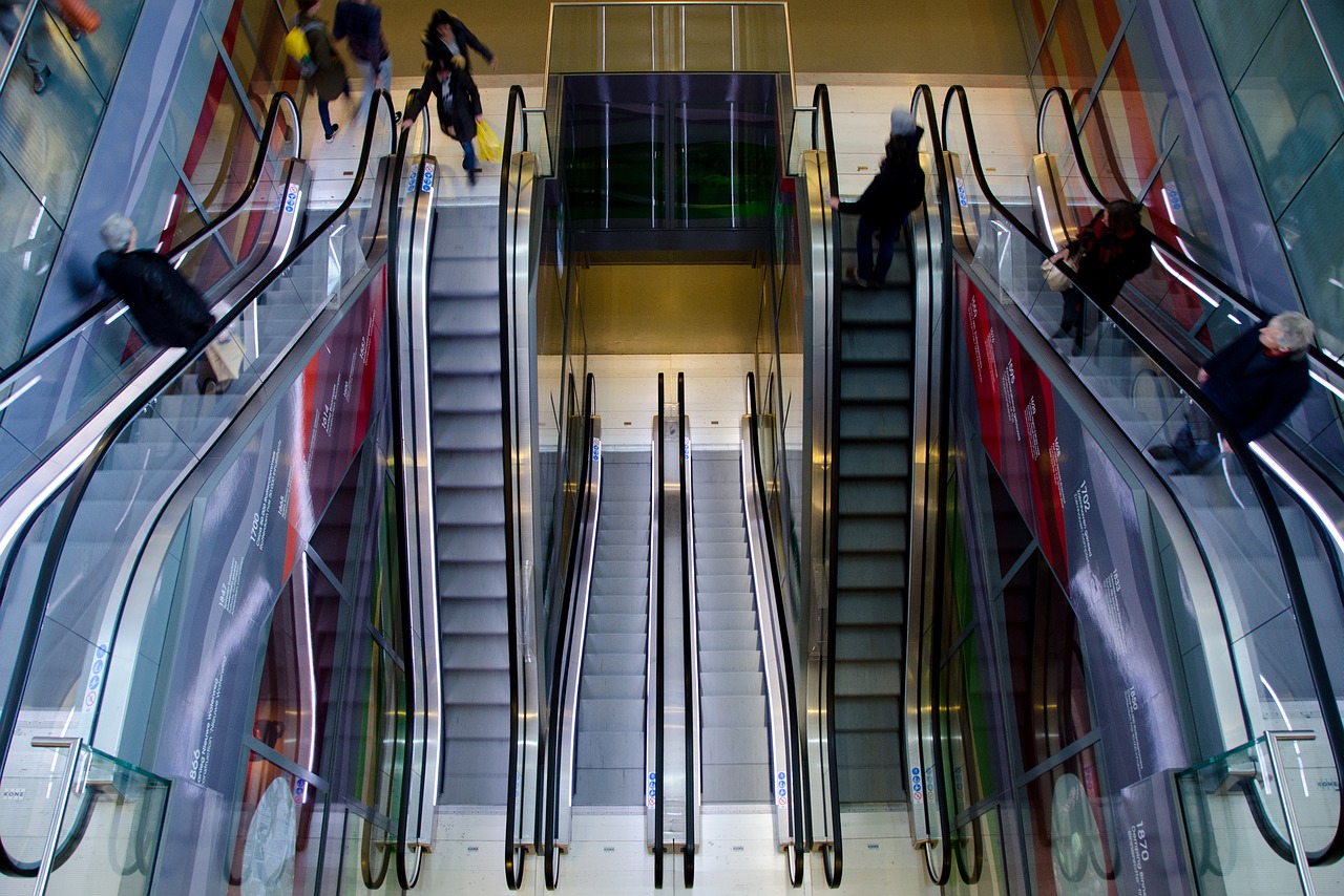 escalator people urban free photo