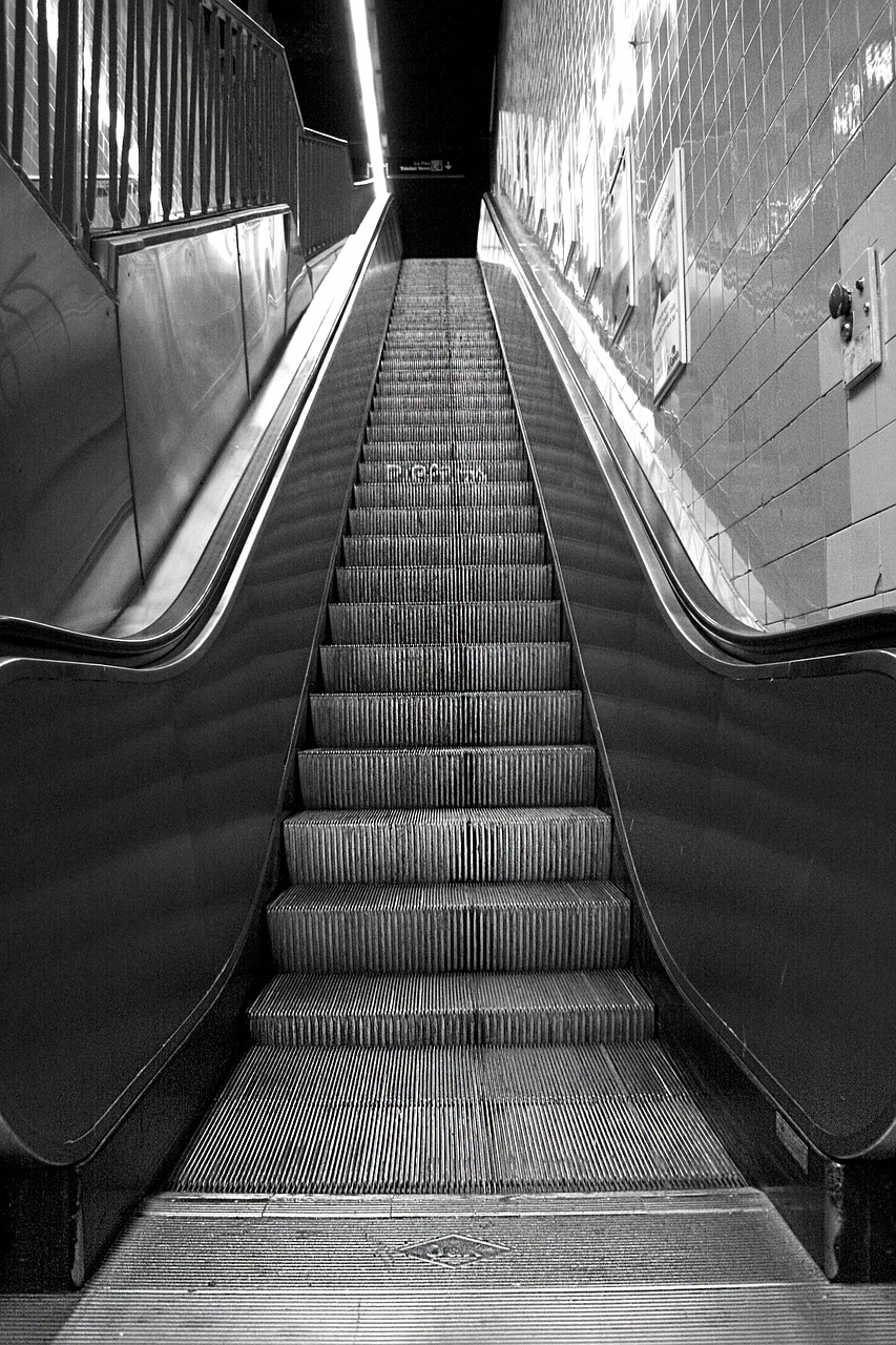 escalator underground subway free photo