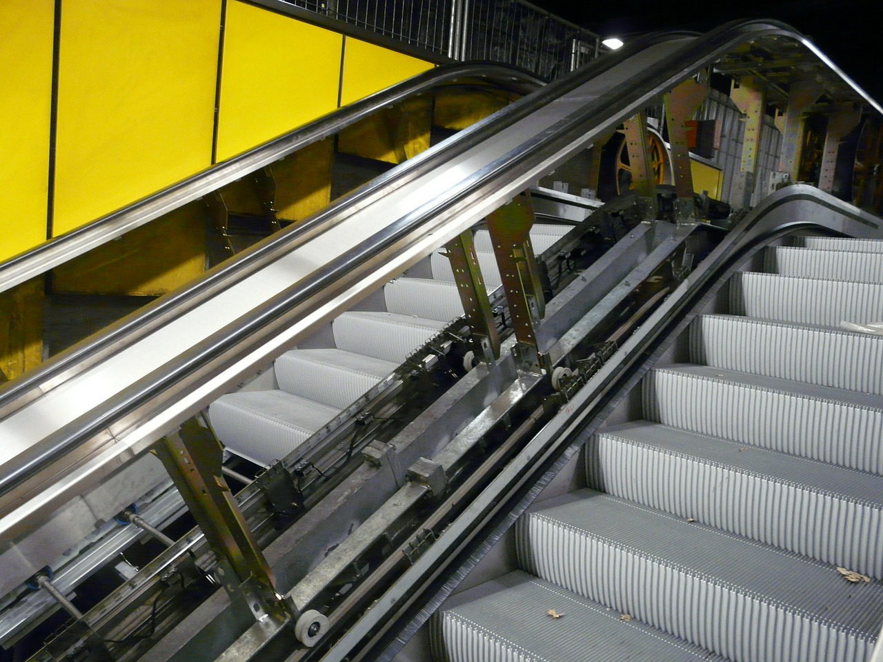 escalator stairs repair free photo