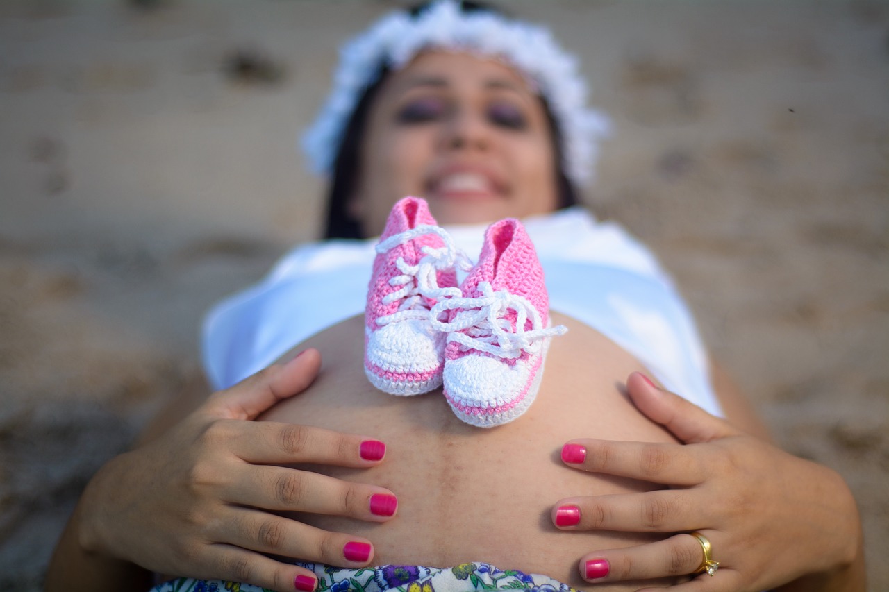essay pregnancy pregnant woman free photo