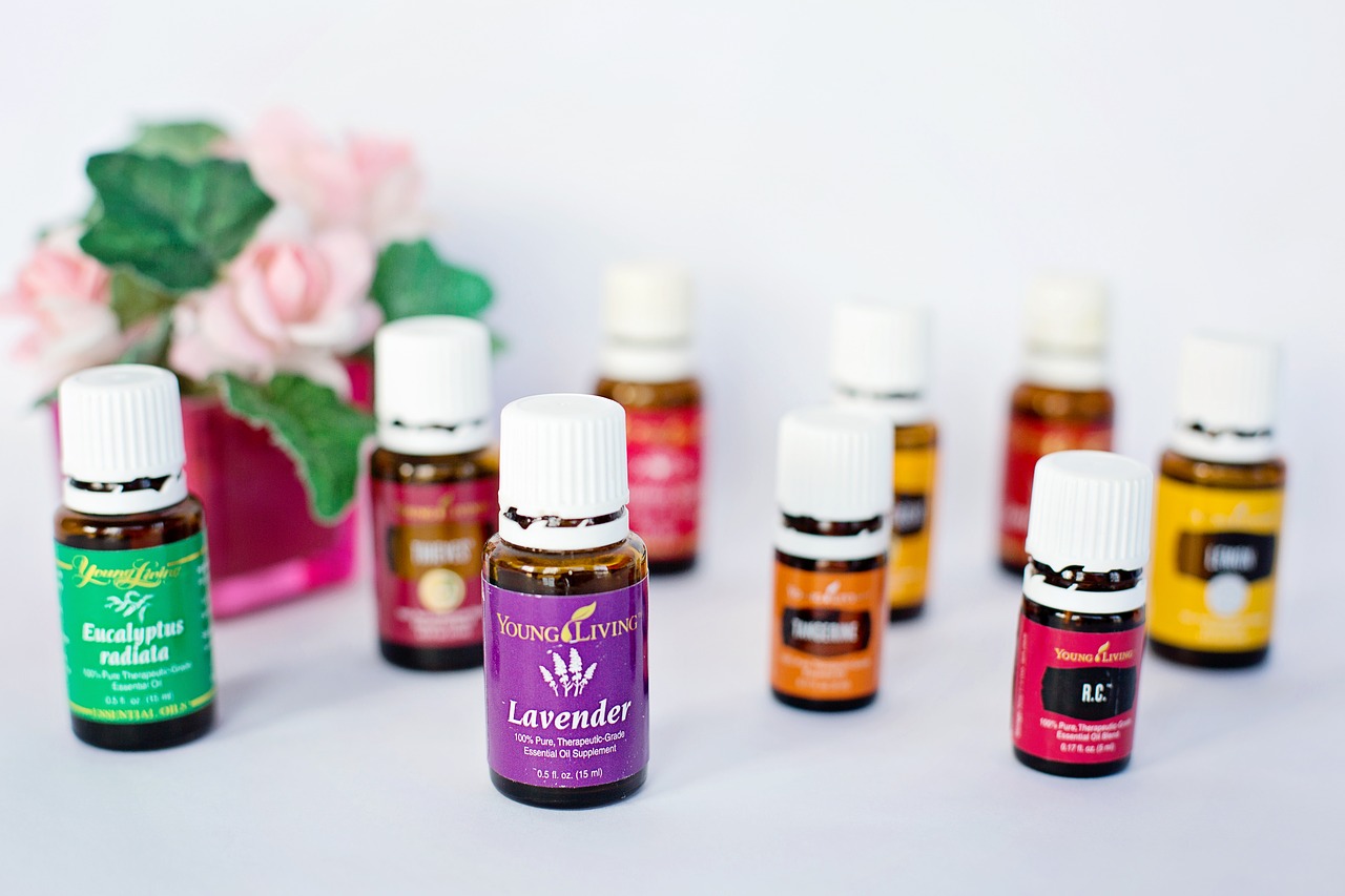 essential oils aromatherapy oil free photo