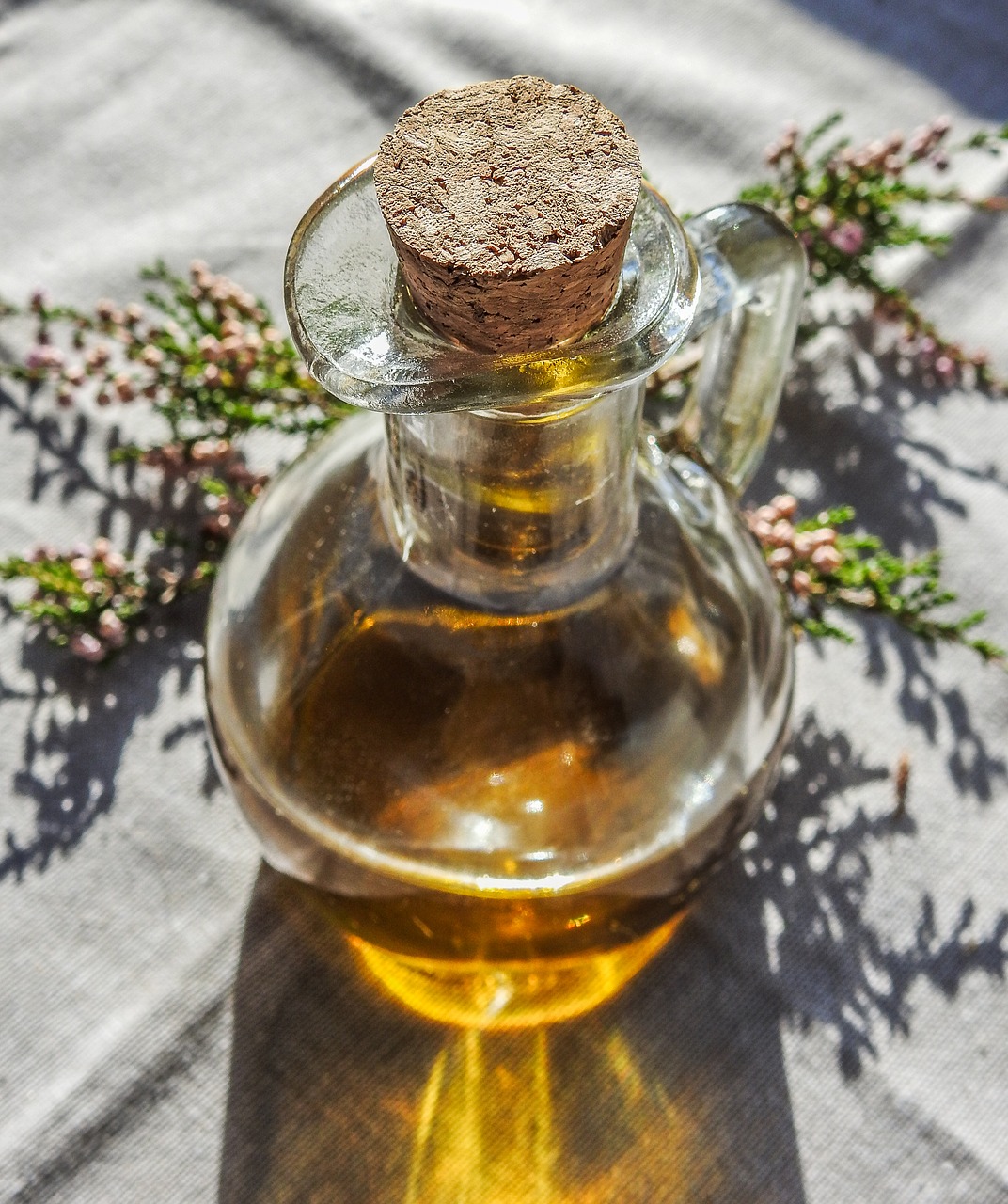 essential oils oil bottle free photo