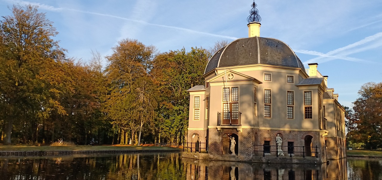 estate  fall colors  netherlands free photo