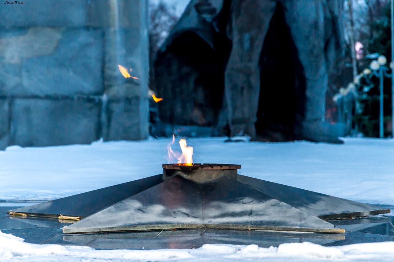 eternal flame monument russia free photo
