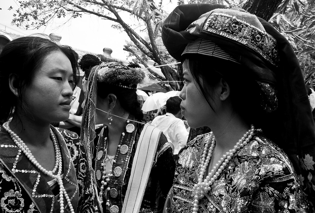 ethnic women mae sot free photo