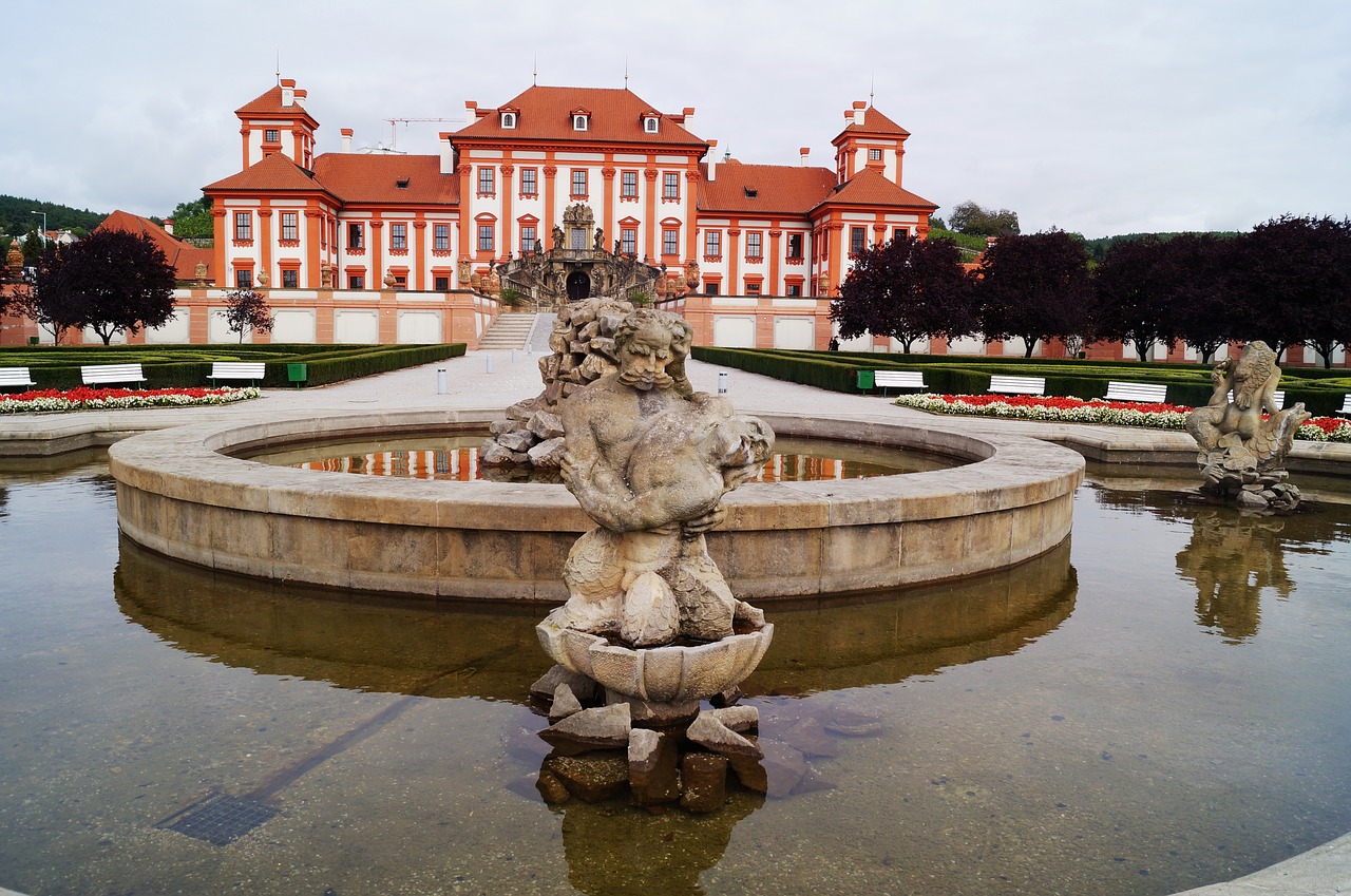 europe  castle  architecture free photo