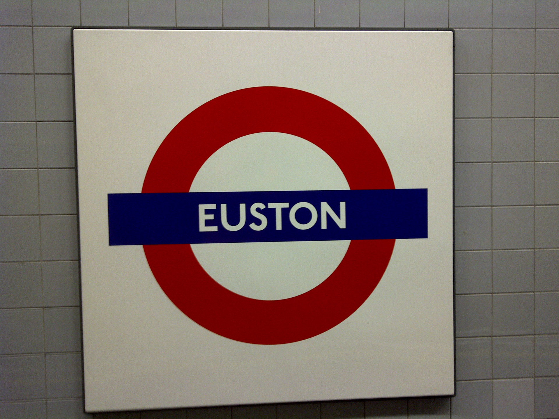 euston london underground free photo