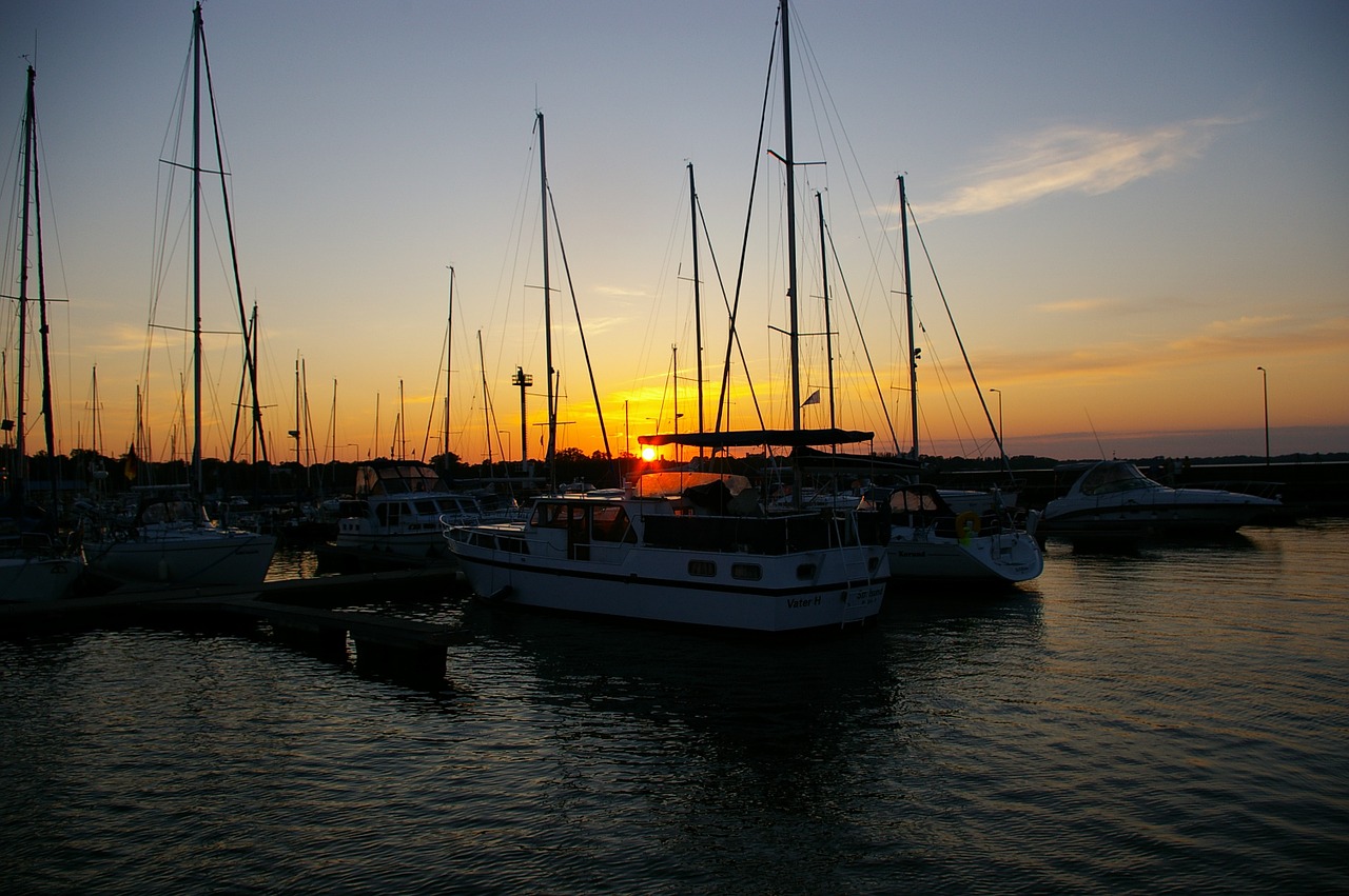 evening sunset sail free photo