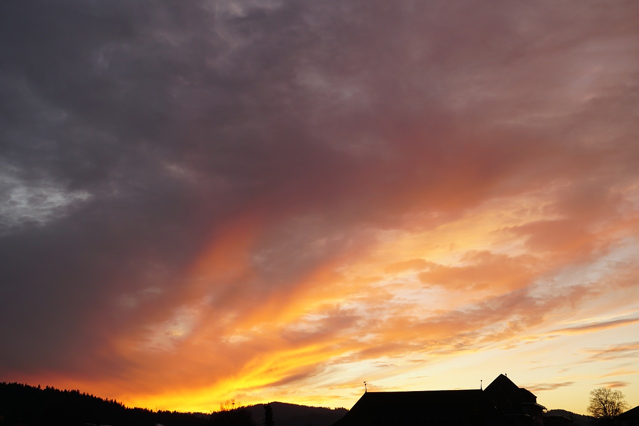 evening sky burning clouds abendstimmung free photo