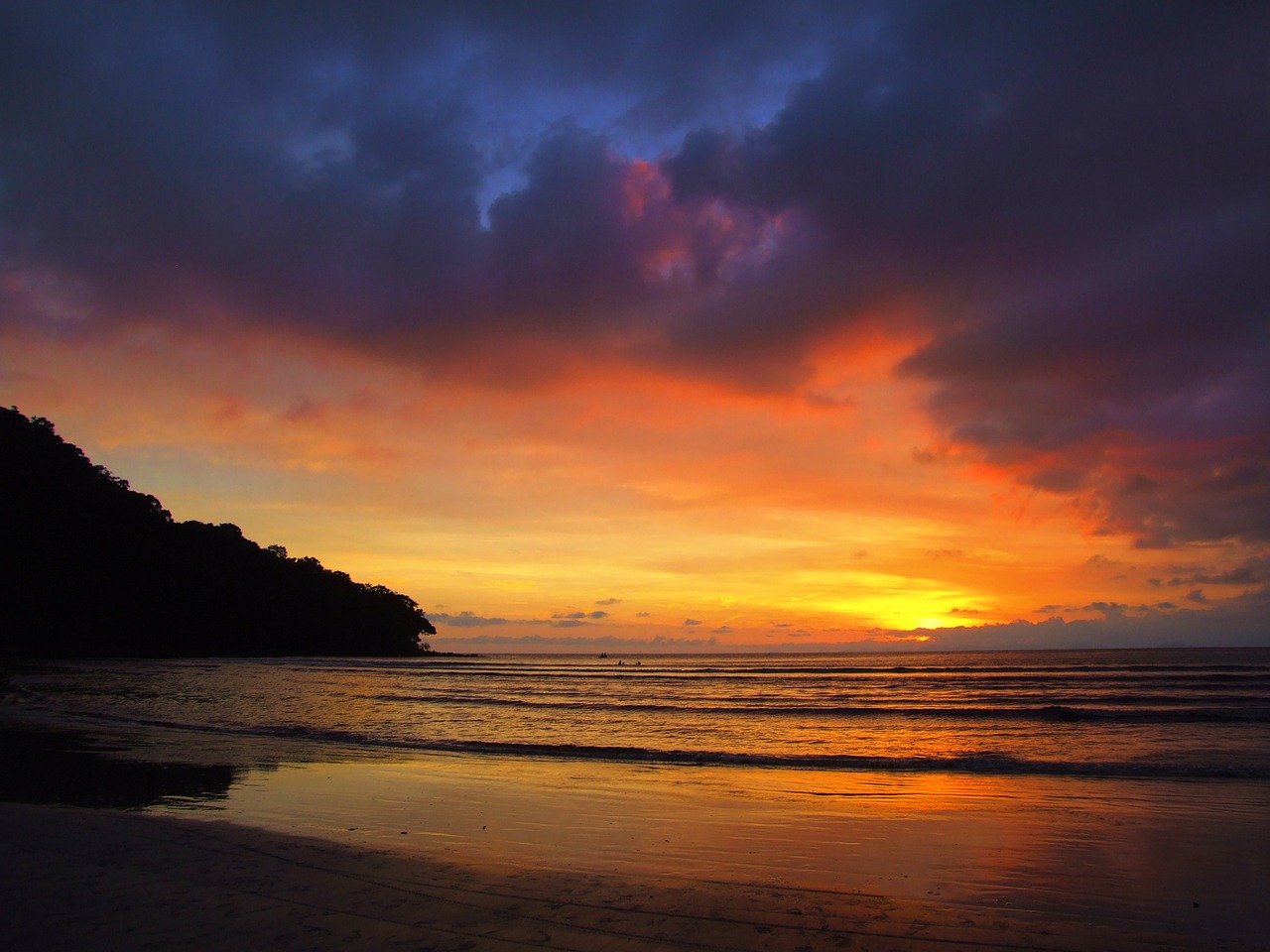 eventide beach colorful free photo