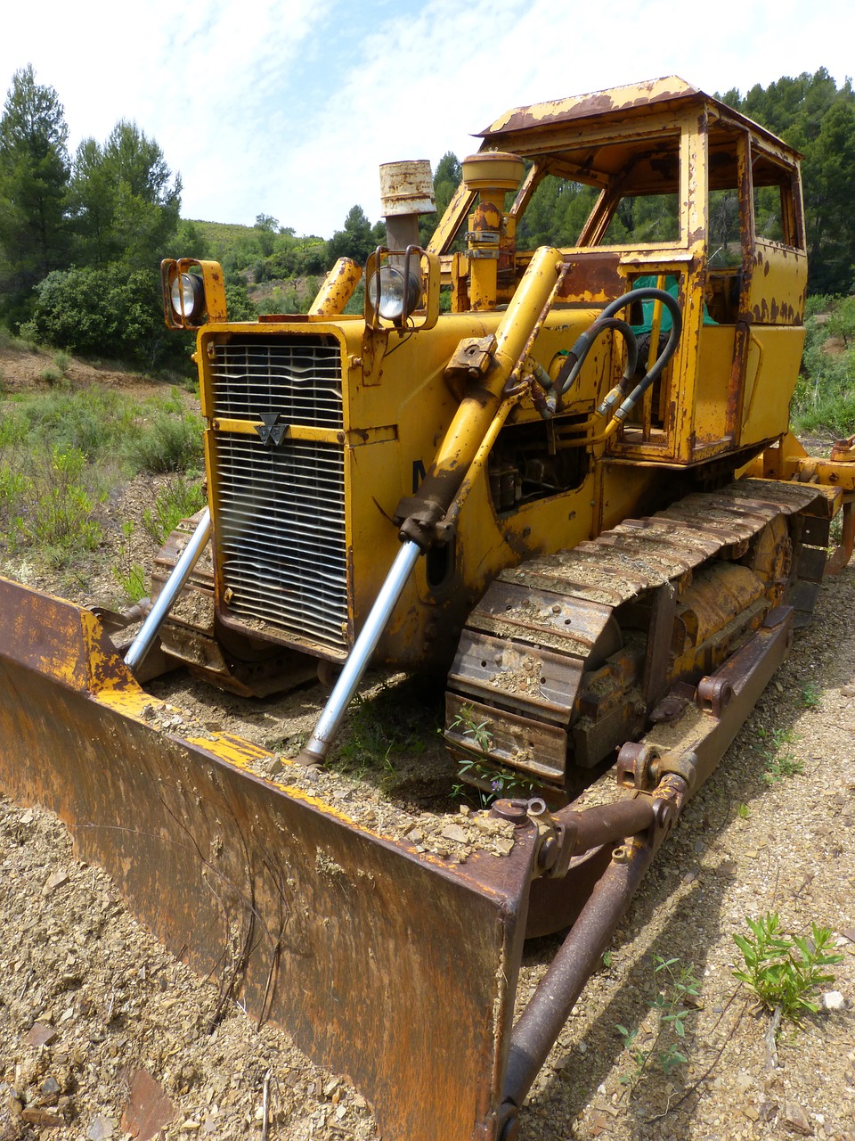 excavator machinery old free photo