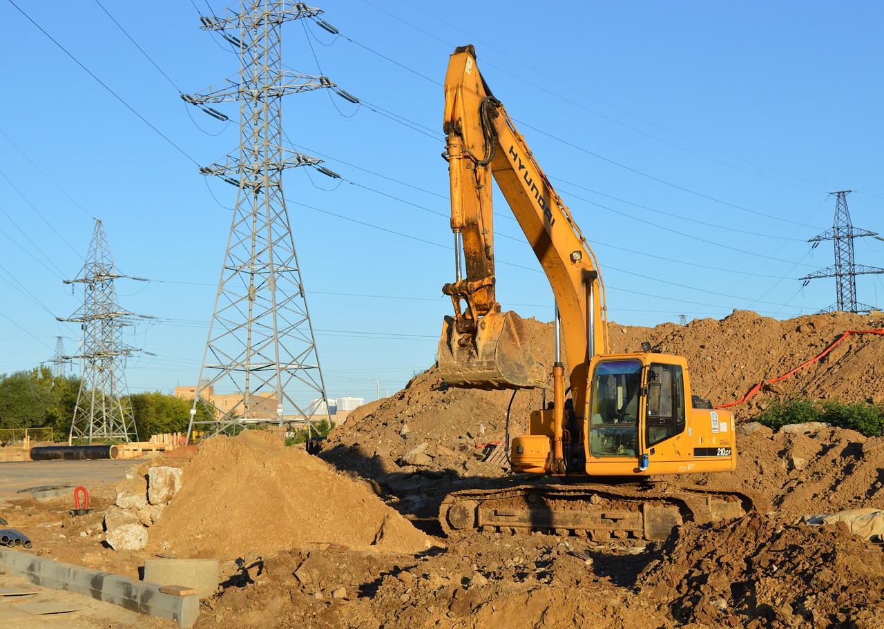 excavator construction equipment excavator digs free photo