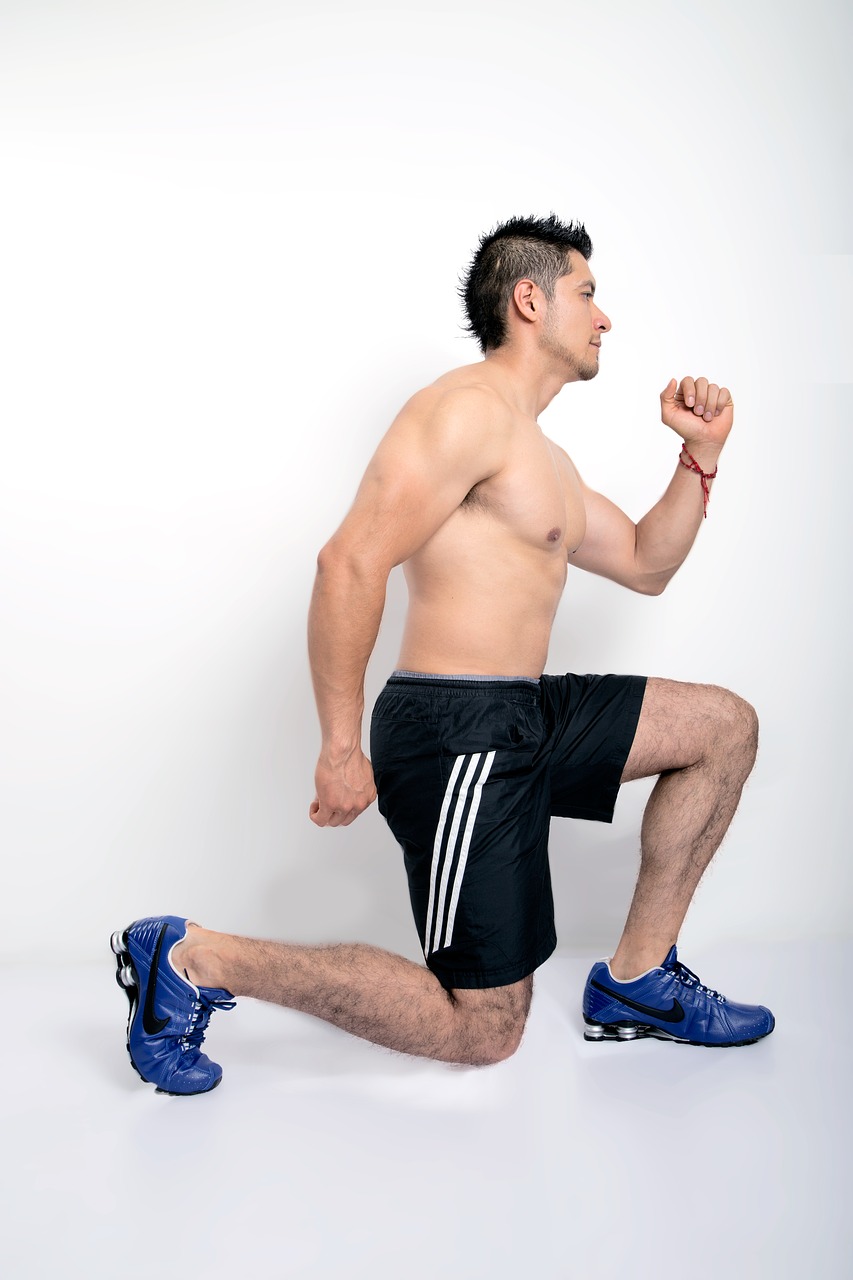 exercise fitness lunges free photo