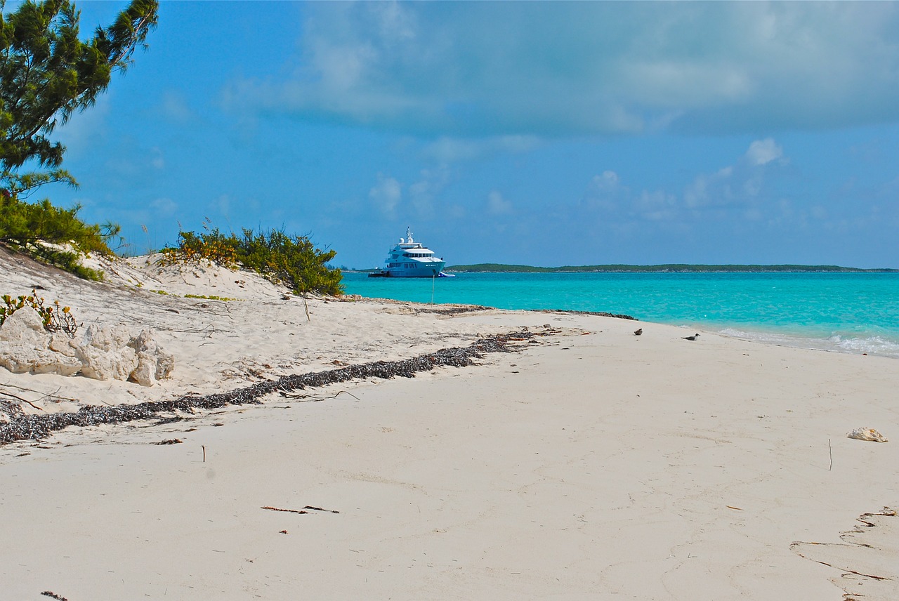 exumas bahamas megayacht free photo