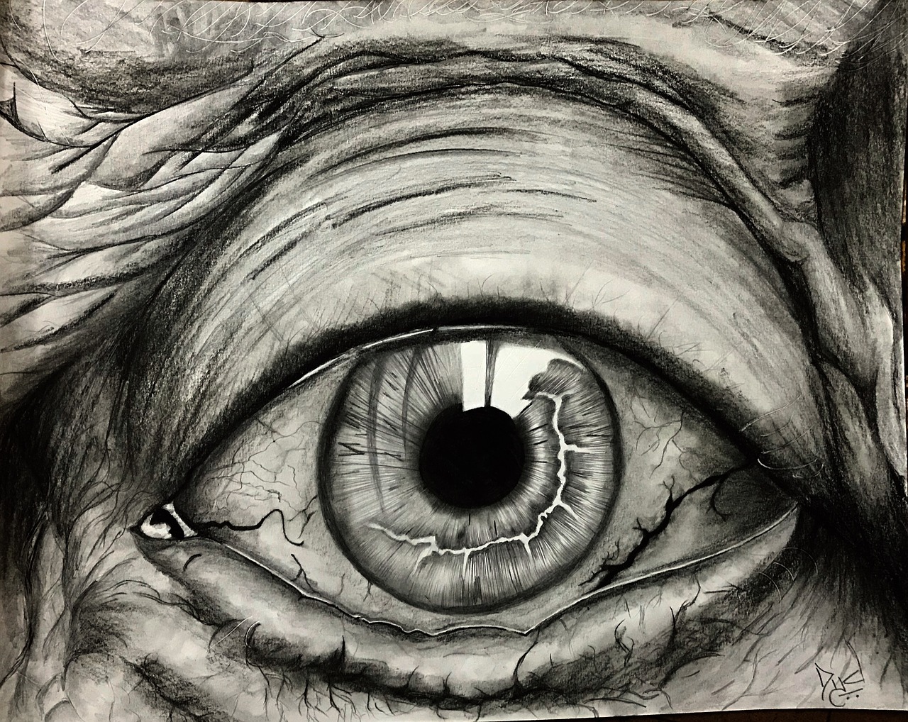 Глаза старика карандашом