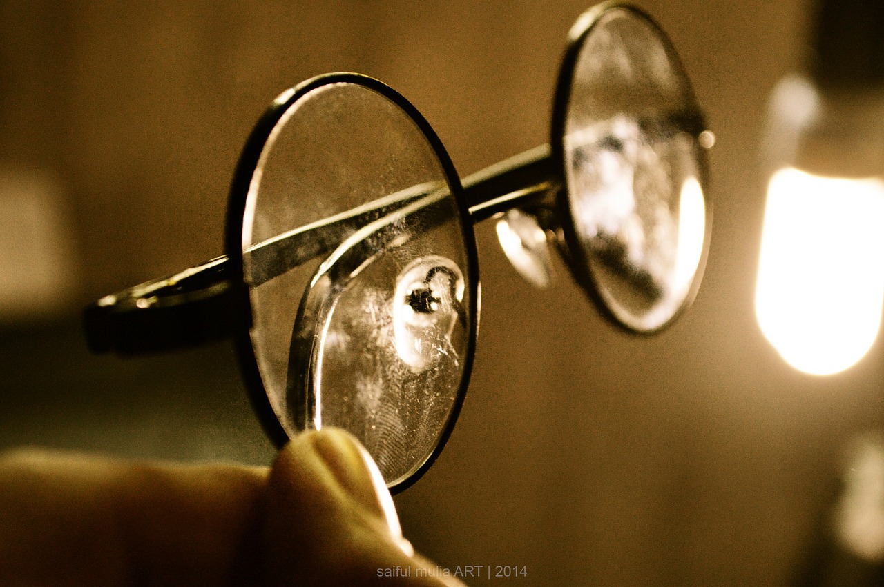 eyeglass spectacles pair of spectacles free photo