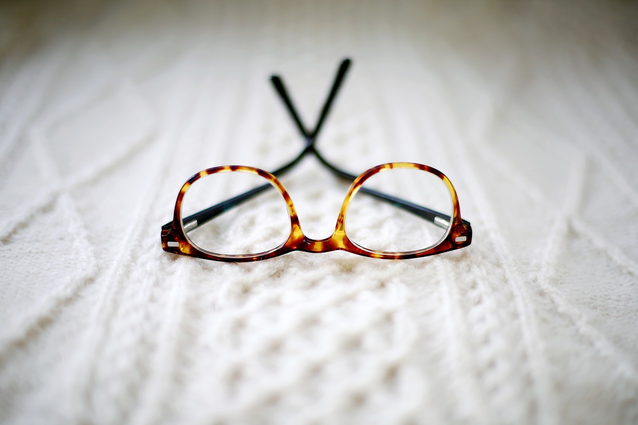 eyeglasses frame blur free photo