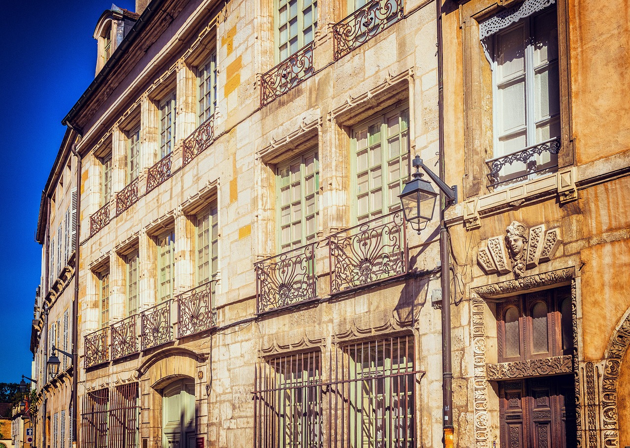 facade architecture france free photo