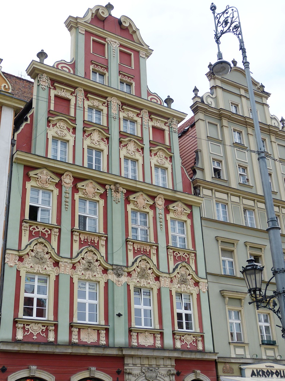 facade monument gable free photo