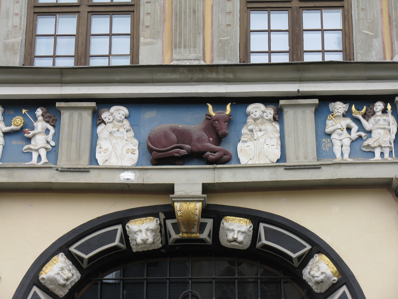 facade art germany free photo