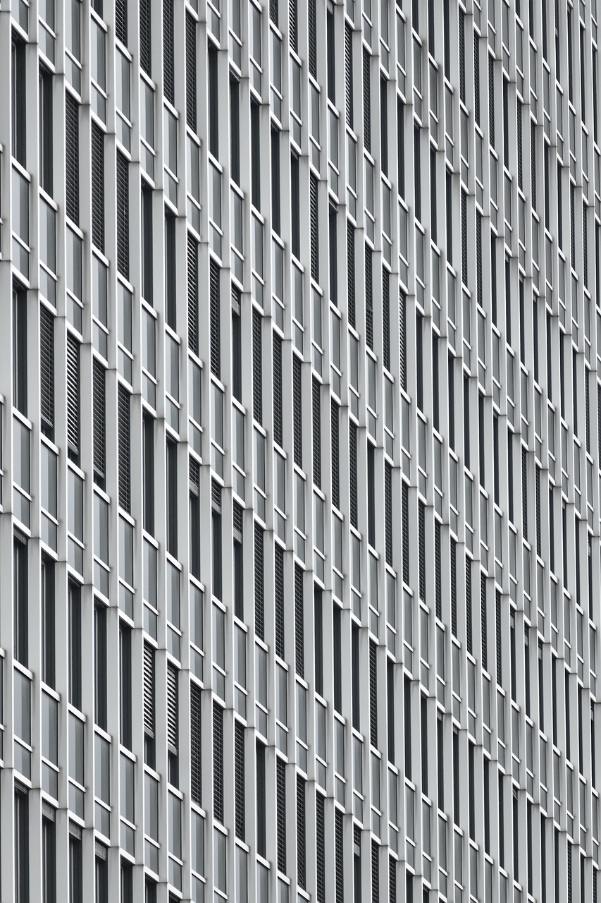 facade  skyscraper  architecture free photo