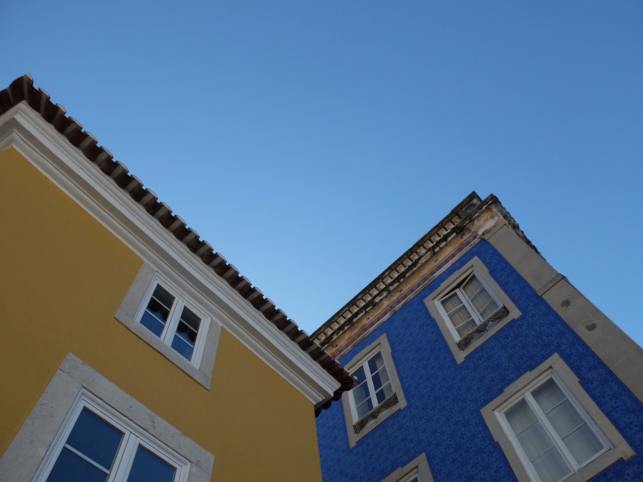 facade south portugal free photo