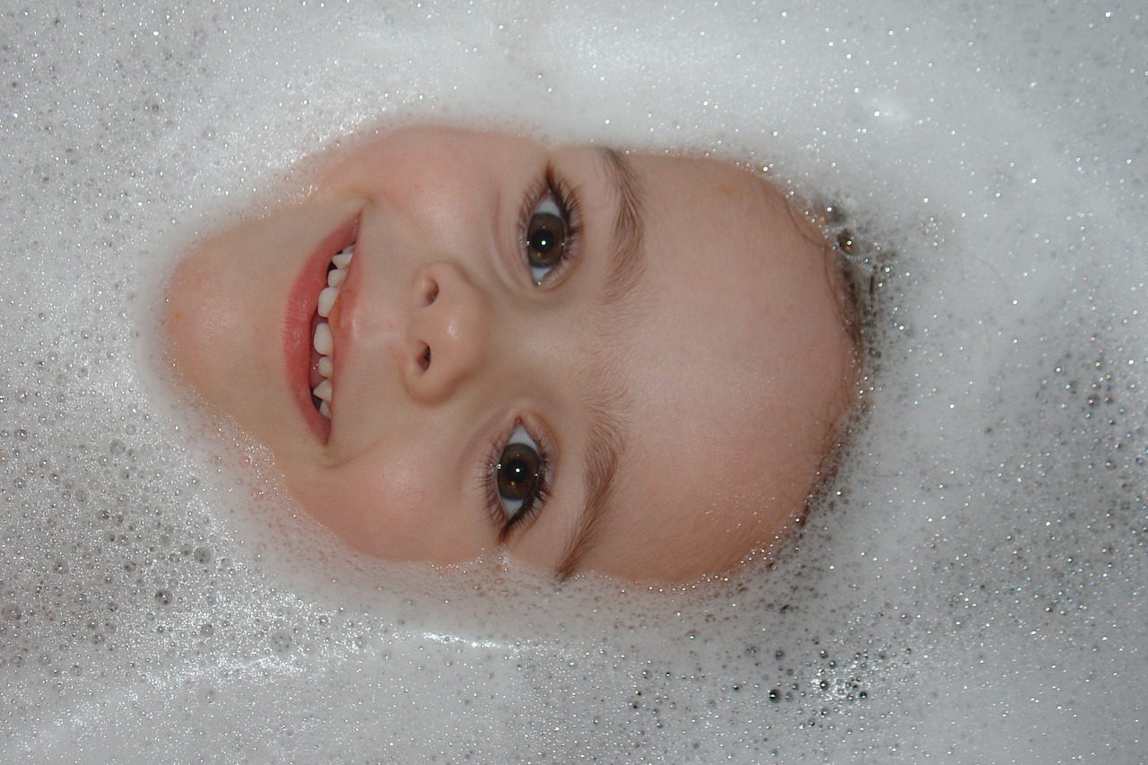 bath face bubbles free photo