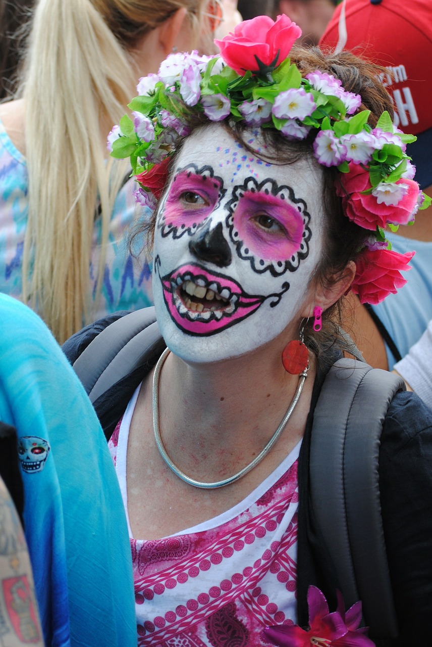 face painted street parade free photo