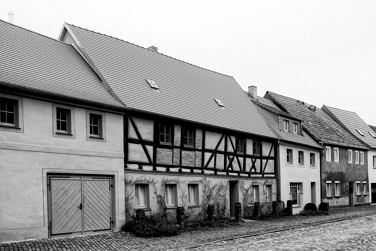 fachwerkhaus historically architecture free photo