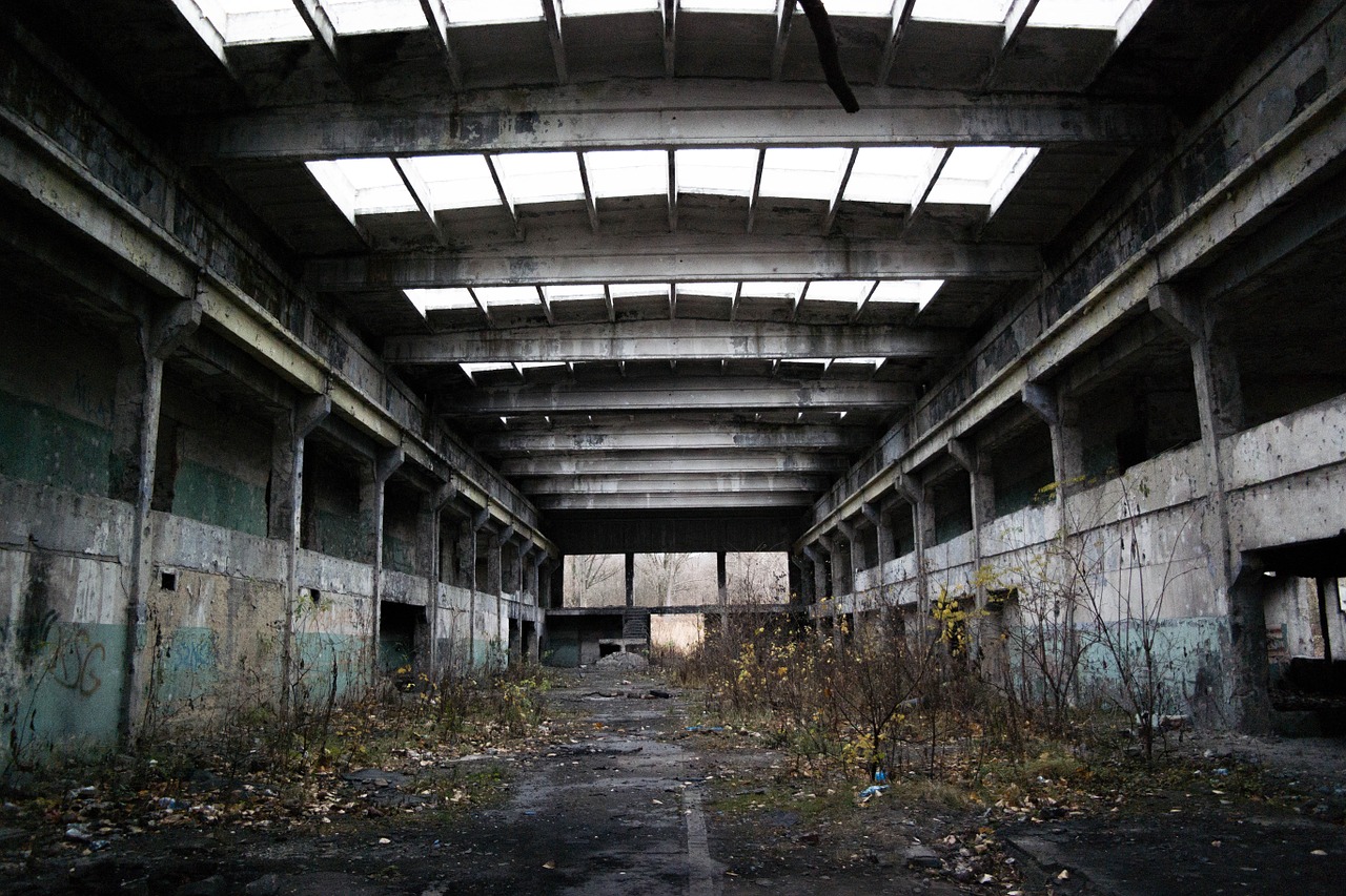 factory abandoned hall free photo