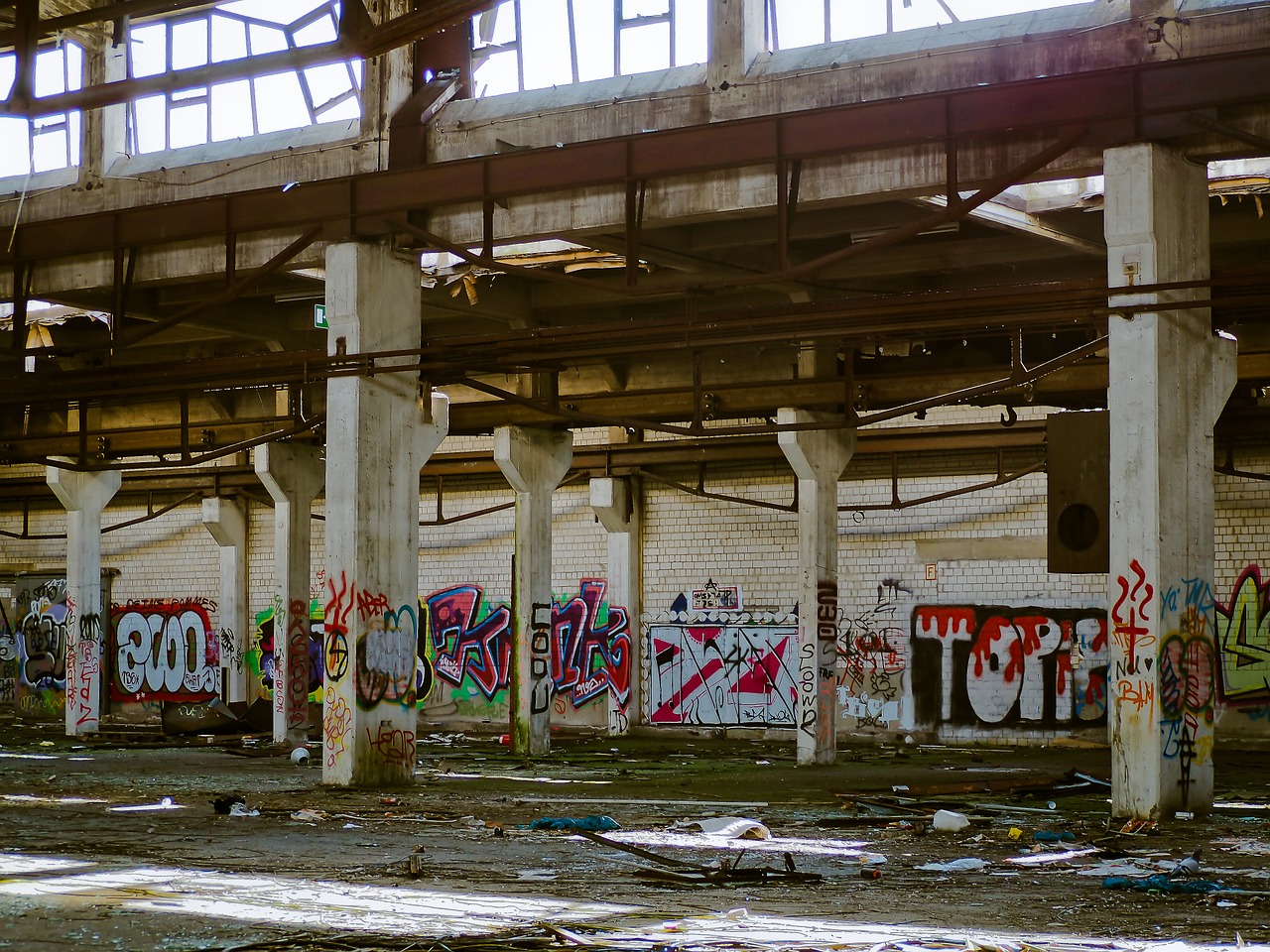 factory lapsed ruin free photo
