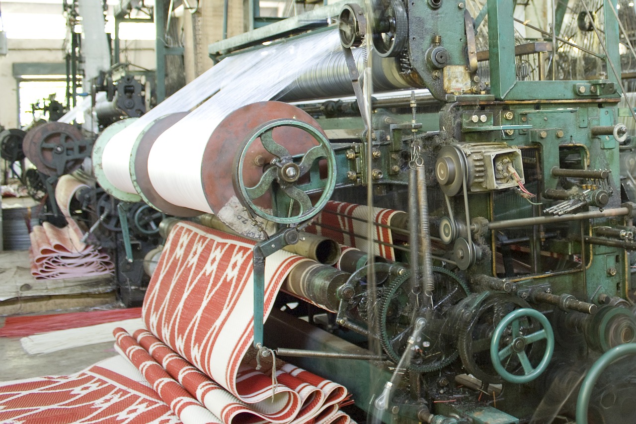 factory weaving machine free photo