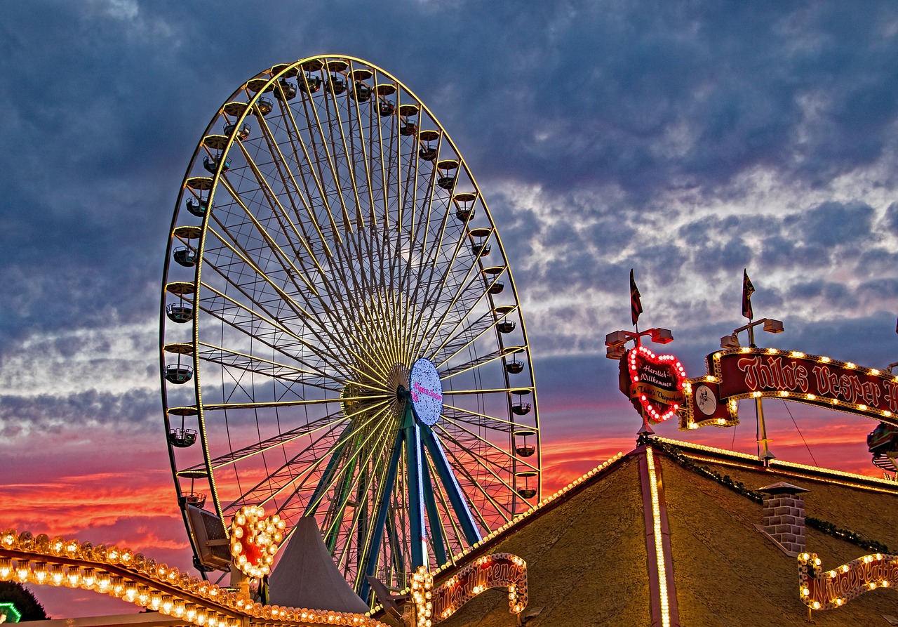 fair ferris wheel folk festival free photo