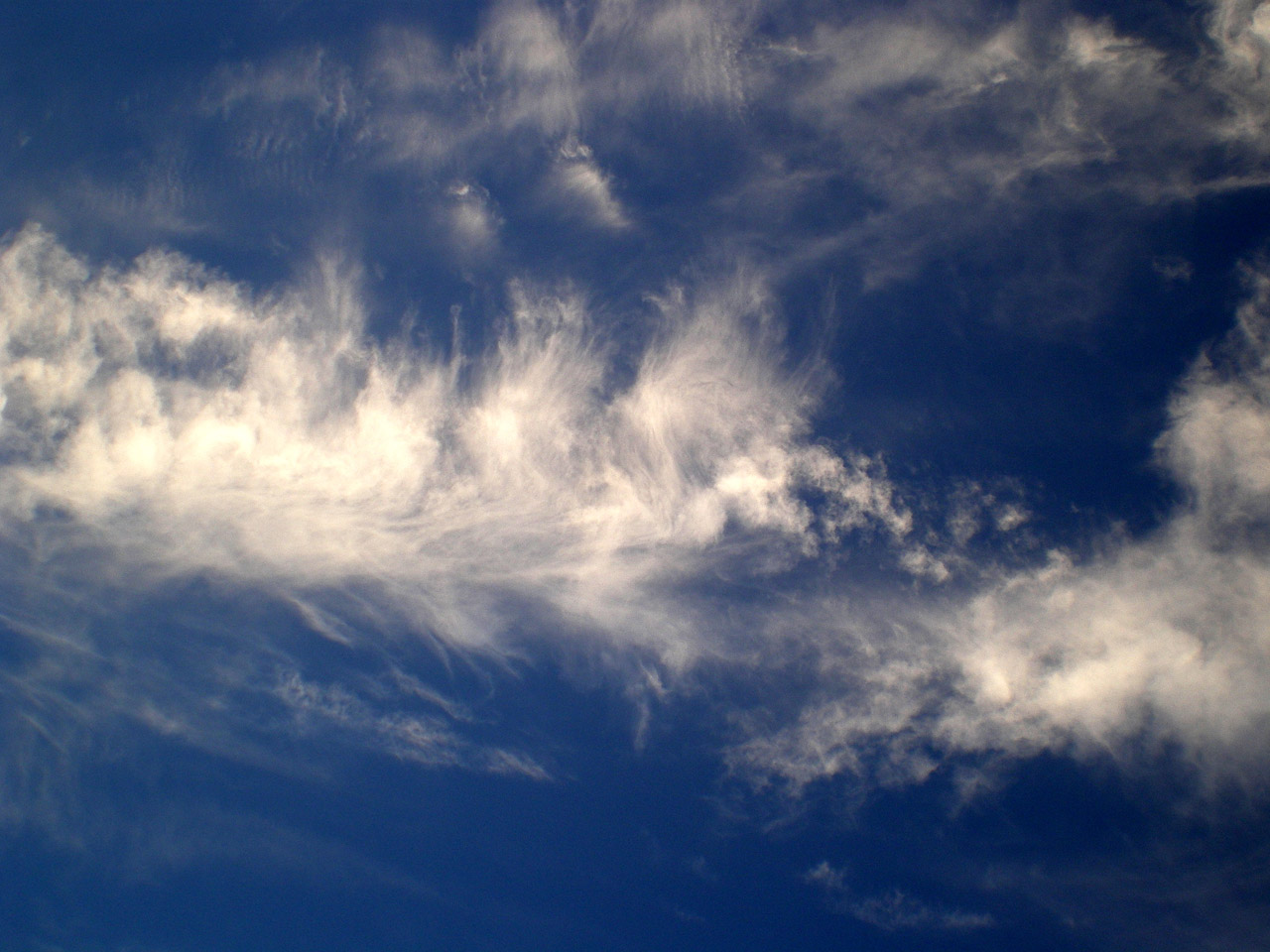 cloud clouds blue free photo