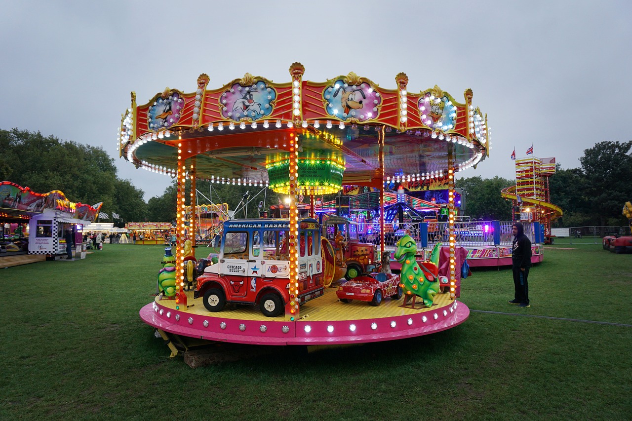 fairground fair ride free photo